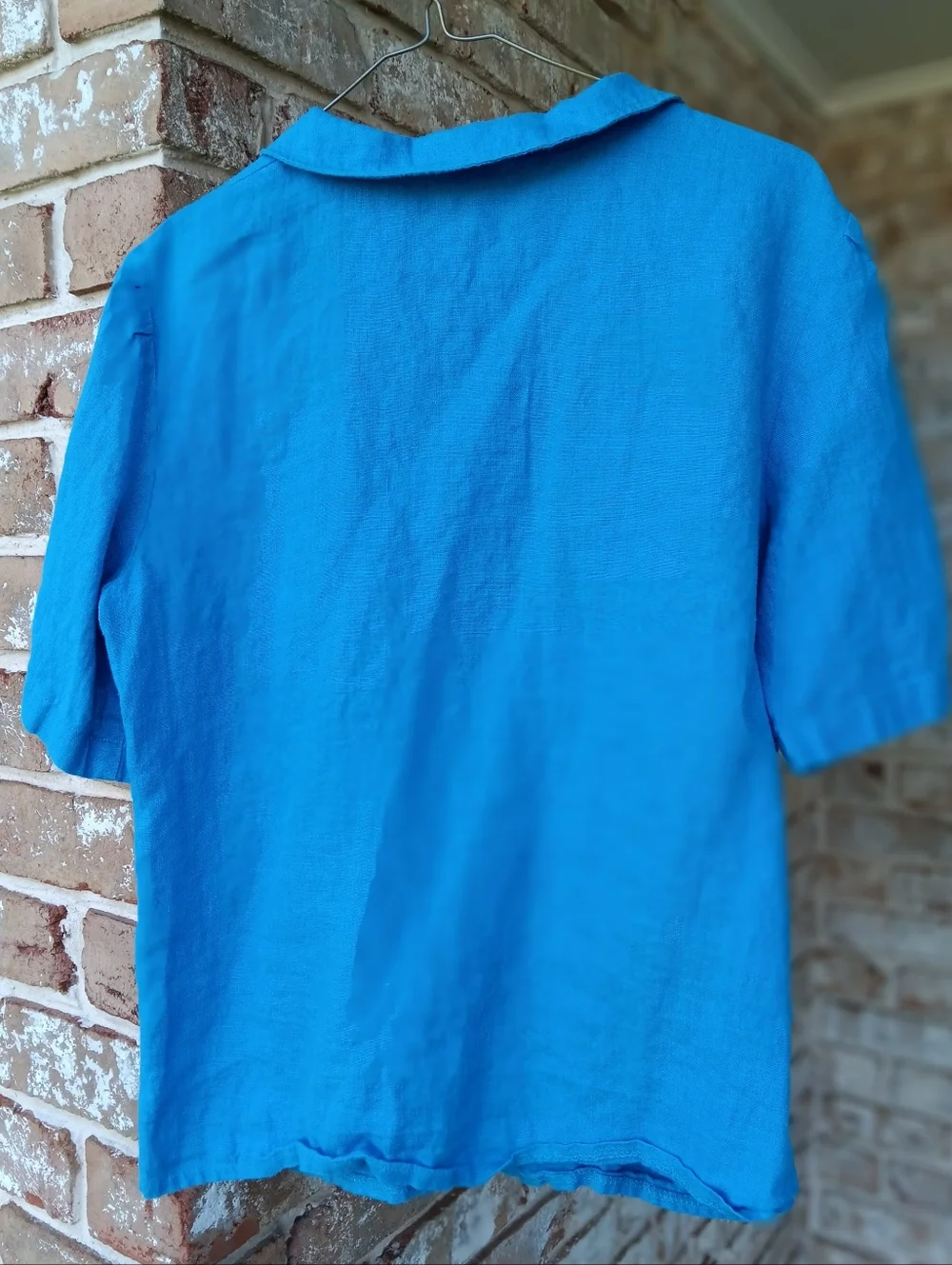 Linen Button-Up Shirt With Peter Pan Collar - Picture 4 of 4